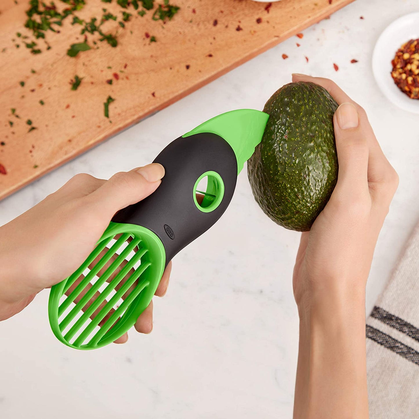 Good Grips 3 In1 Avocado Slicer Green