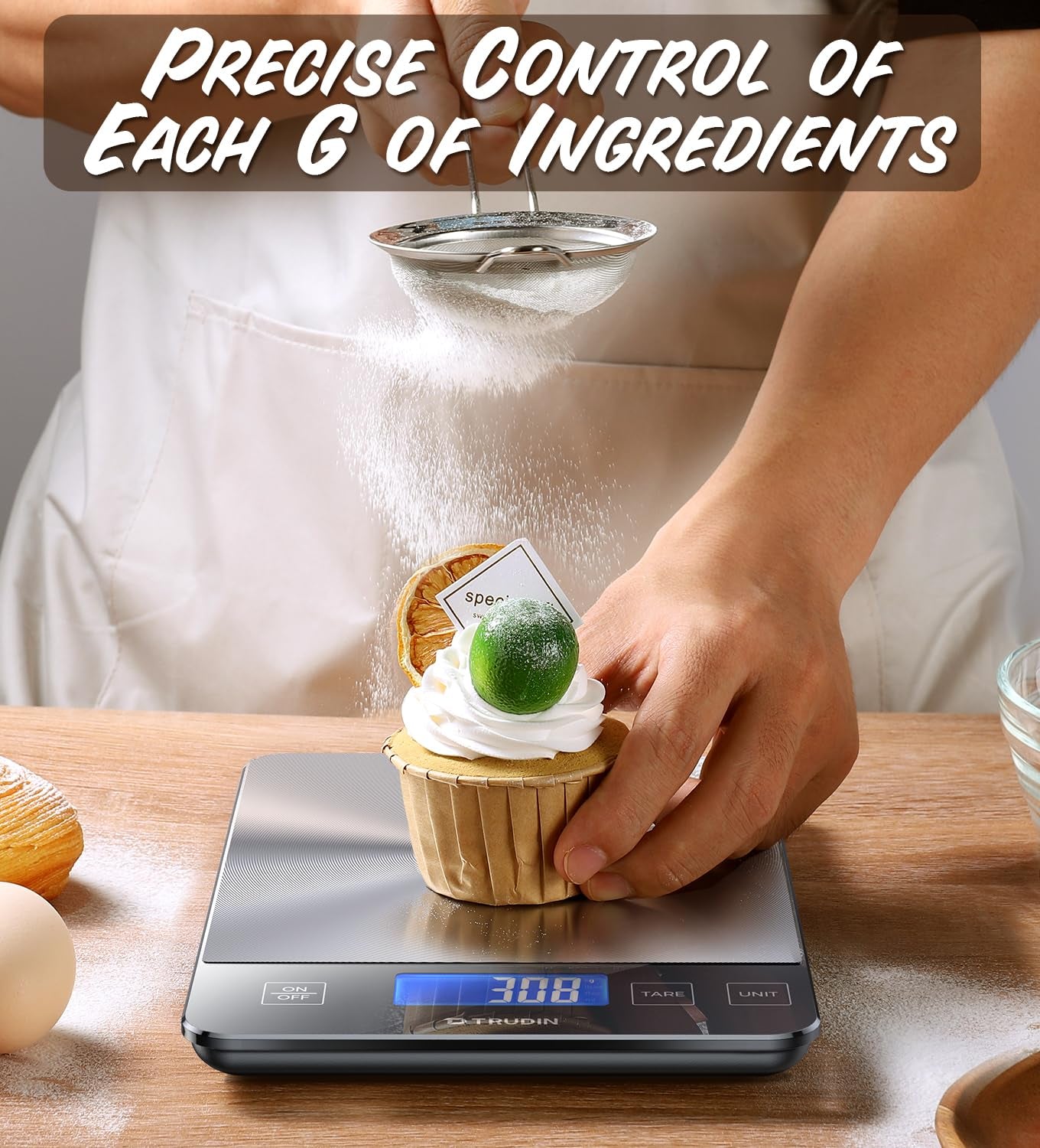   Precisely Measures Grams and Ounces for Baking  